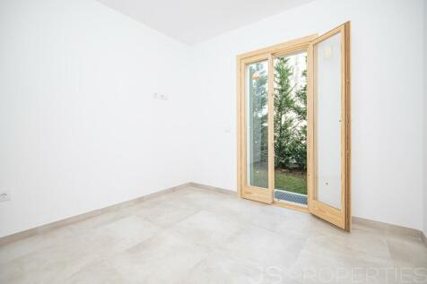 GROUNDFLOOR OF NEW CONSTRUCTION FOR SALE IN PORT DE POLLENCA