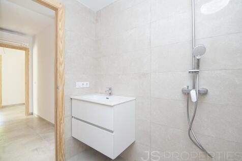 GROUNDFLOOR OF NEW CONSTRUCTION FOR SALE IN PORT DE POLLENCA