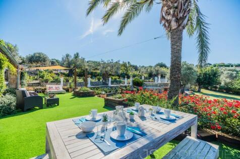 BEAUTIFUL COUNTRY VILLA IN IDEAL LOCATION CLOSE TO POLLENSA