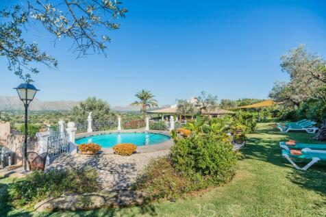 BEAUTIFUL COUNTRY VILLA IN IDEAL LOCATION CLOSE TO POLLENSA