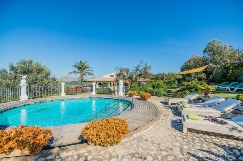 BEAUTIFUL COUNTRY VILLA IN IDEAL LOCATION CLOSE TO POLLENSA