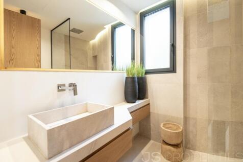 Luxury penthouse in Santa Ponca