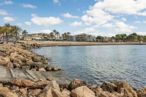Luxury penthouse in Santa Ponca
