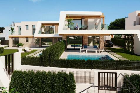 NEW LUXURY VILLAS AND BUNGALOWS IN STUNNING LOCATION FOR SALE