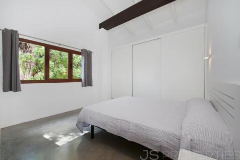 VILLA CLOSE TO PUERTO POLLENSA BEACHES AND POLLENSA TOWN