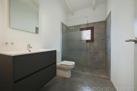 VILLA CLOSE TO PUERTO POLLENSA BEACHES AND POLLENSA TOWN