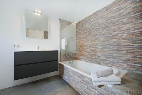 VILLA CLOSE TO PUERTO POLLENSA BEACHES AND POLLENSA TOWN