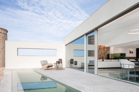 SPECTACULAR HIGH TECH MODERN VILLA WITH INCREDIBLE VIEWS FOR SALE IN COSTITX