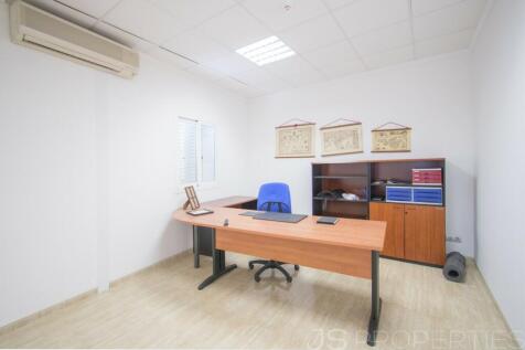 INDUSTRIAL UNIT