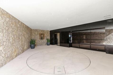 Ultra modern new build villa in Cala Llamp