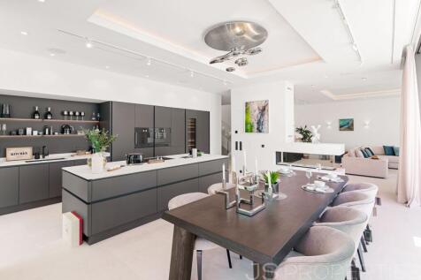 Ultra modern new build villa in Cala Llamp