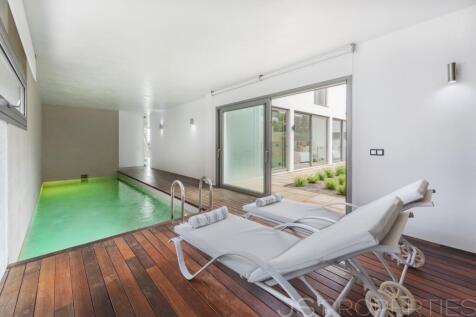 MAGNIFICENT VILLA WITH UNOBSTRUCTED VIEWS OF PUERTO POLLENSA BAY