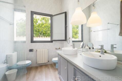 Country House in Alcudia with Pool and sea view