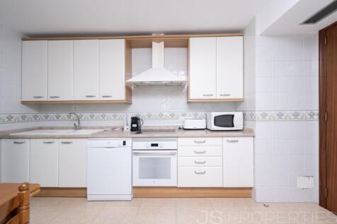 APARTMENT WITH  SEA VIEWS AND RENTAL LICENSE