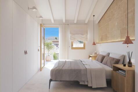 Town house renovated in Pollensa