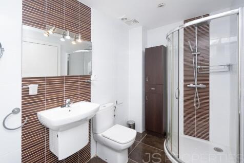 Penthouse in Gotmar with 3 Bedrooms and Sea View
