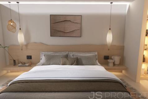 LUXURY MODERN HOME WITH POOL IN PRIME PUERTO POLLENSA LOCATION