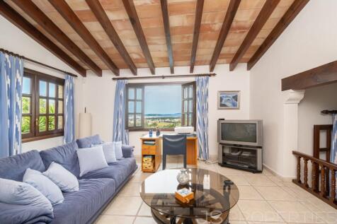 AMAZING VILLA WITH BREATHTAKING VIEWS ON POLLENSA BAY
