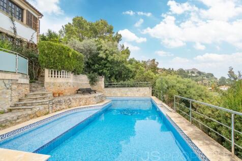 AMAZING VILLA WITH BREATHTAKING VIEWS ON POLLENSA BAY