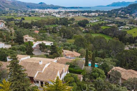 AMAZING VILLA WITH BREATHTAKING VIEWS ON POLLENSA BAY