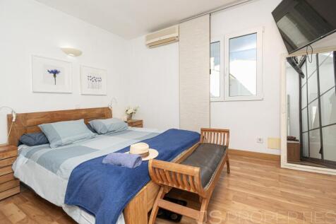 SEMI-DETACHED VILLA IN A VERY QUIET AREA OF PUERTO DE POLLENSA