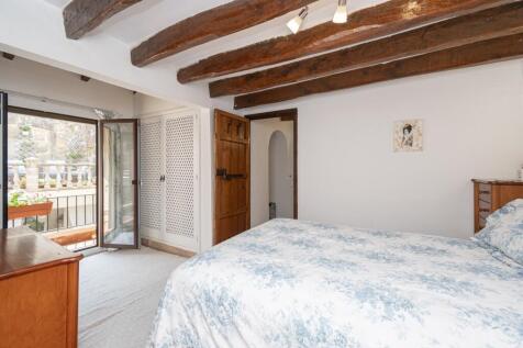 Charming Townhouse in Central Pollensa with Spacious Terraces