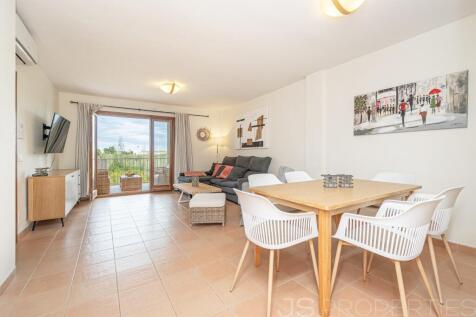 BEATIFUL APARTMENT WITH UNOBSTRUCTED IN PORT DE POLLENSA