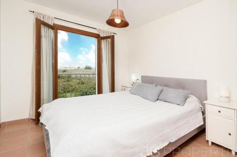 BEATIFUL APARTMENT WITH UNOBSTRUCTED IN PORT DE POLLENSA