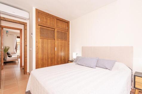 BEATIFUL APARTMENT WITH UNOBSTRUCTED IN PORT DE POLLENSA