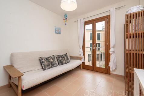 BEATIFUL APARTMENT WITH UNOBSTRUCTED IN PORT DE POLLENSA