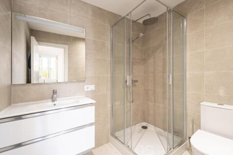 Lovely Ground Floor Apartment in Gotmar