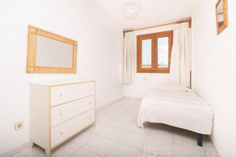 APARTMENT IN THE HEART OF PORT DE POLLENSA