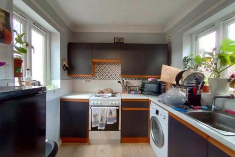 Kitchen .jpg