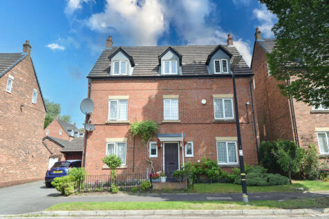 Five Bedroom Detached