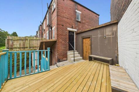 Rear Decking