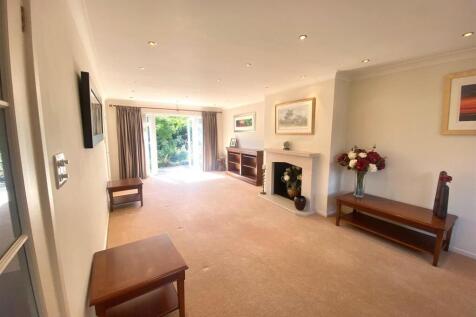 Living room.jpg