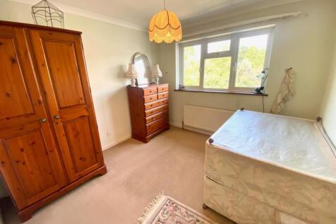 Bedroom 3.jpg