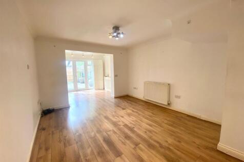 Living Room.jpg