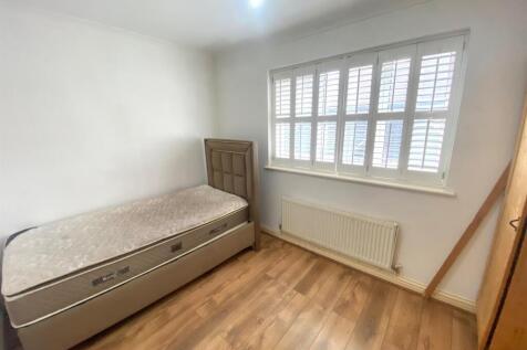 Bedroom.jpg