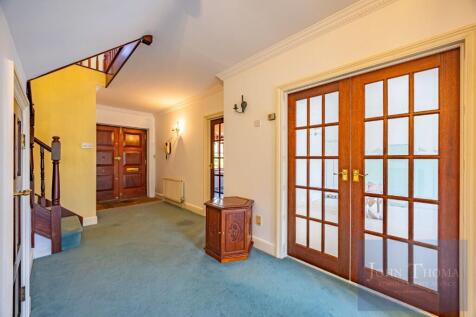 Property Image 12