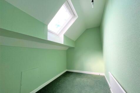 Bedroom 2.jpg