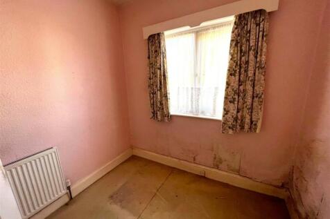 Bedroom 3.jpg