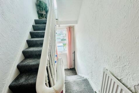 hallway.jpg