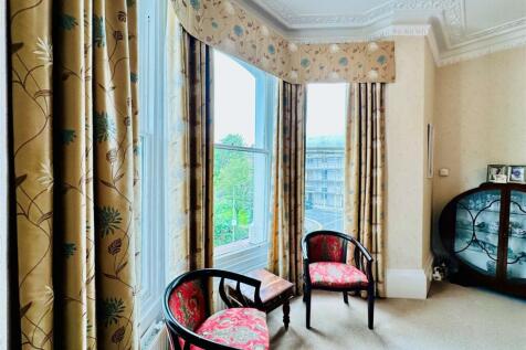 lounge window.jpg