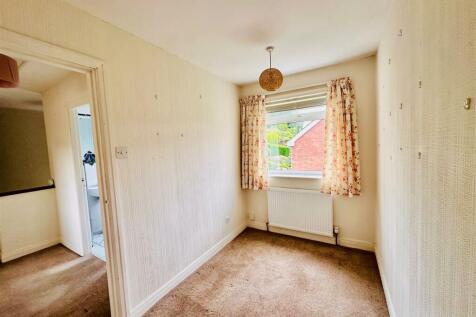 bedroom 3.jpg
