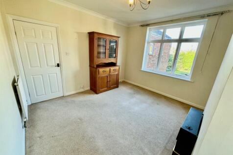 dining room.jpg