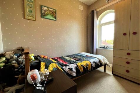 Bedroom 3.jpg