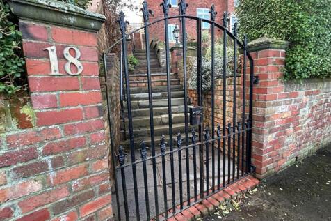 gate.jpg