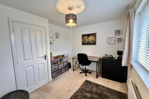 bedroom 3 2.jpg