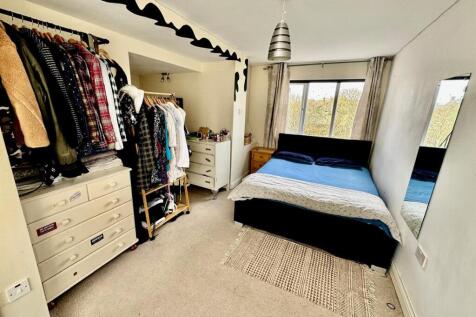 Bedroom 3.jpg